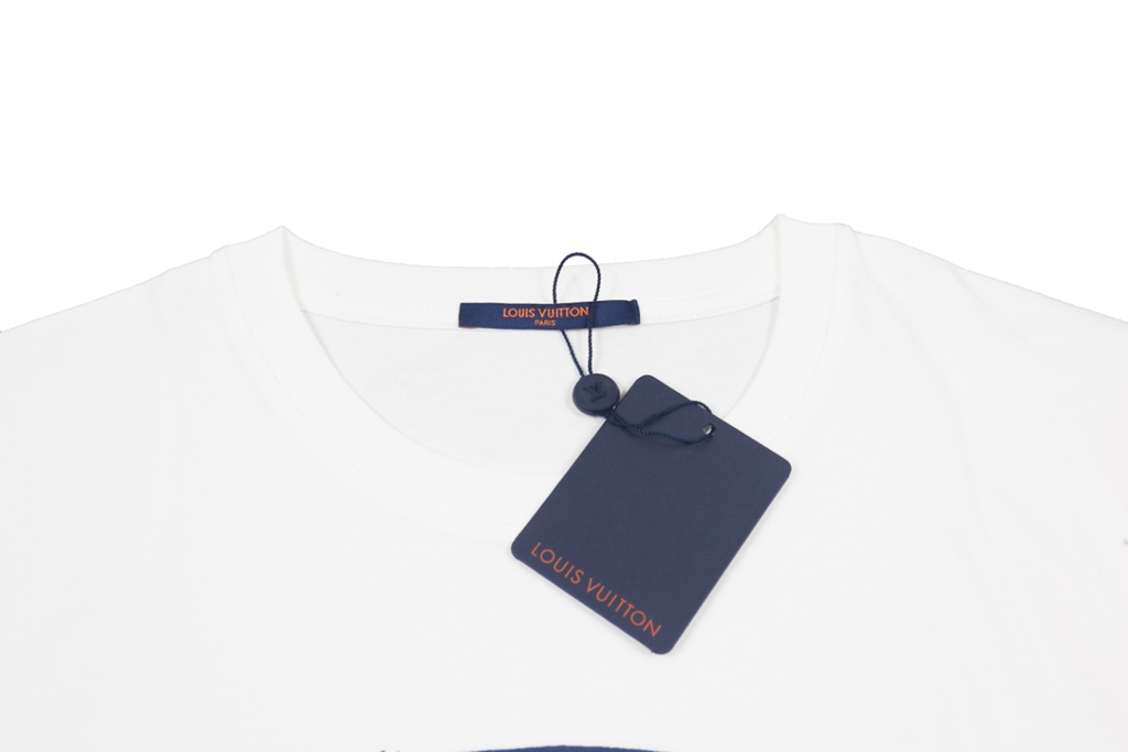LV T-shirt